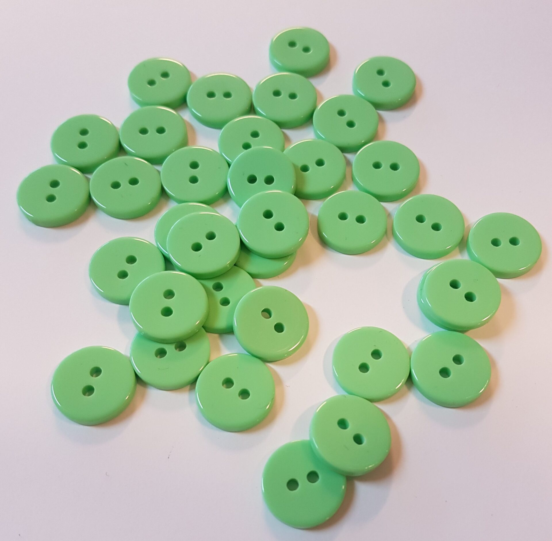 Perusnapit pyöreät 15mm