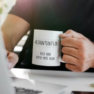 Paskakauppa kahvimuki Kaikkitietävä